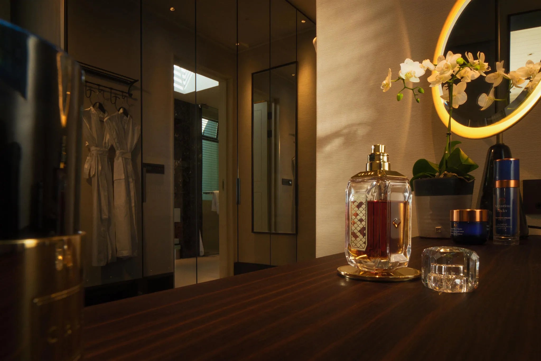 Luxury Lodges Dresser at Delaire Graff Lodges & Spa, Stellenbosch, South Africa.