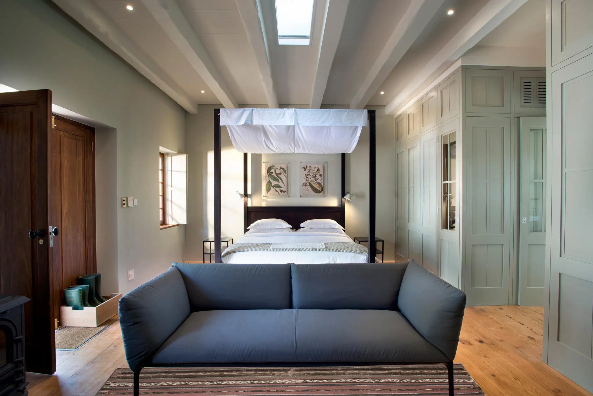 Room gallery image 3.
