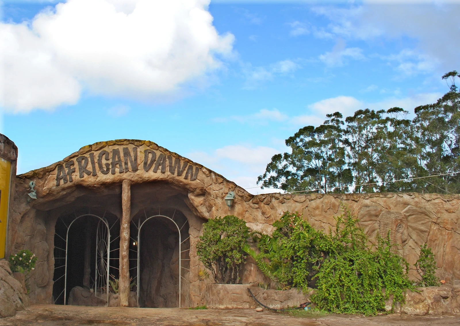African Dawn Wildlife Sanctuary, Thornhill South Africa