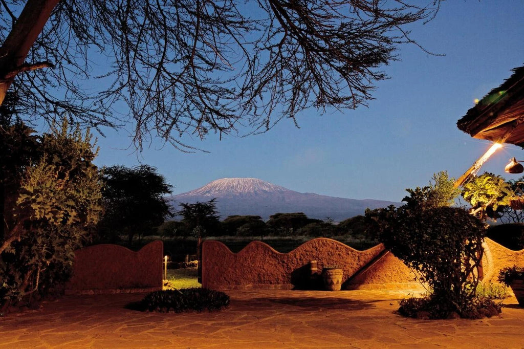 Amboseli Sopa Lodge, 
Kimana Kenya