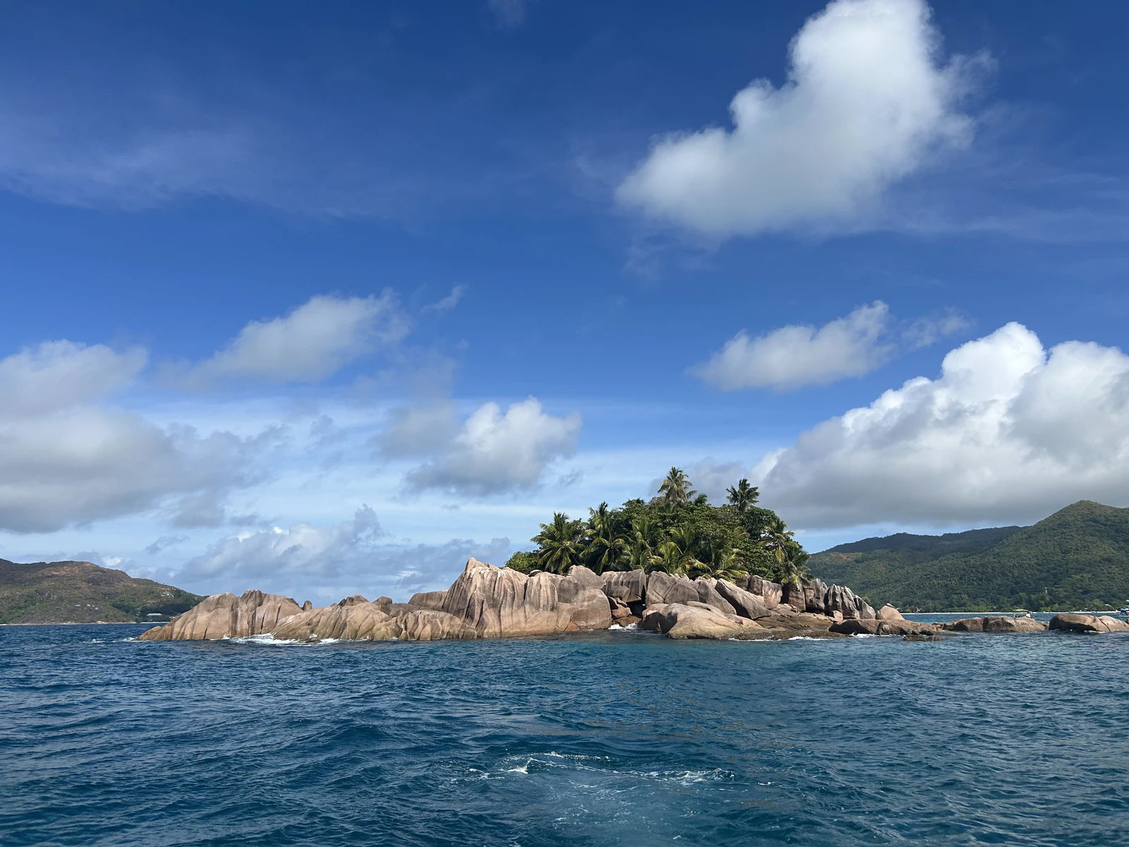 Angel Tours Boat Charter,Praslin Seychelles, Praslin Seychelles