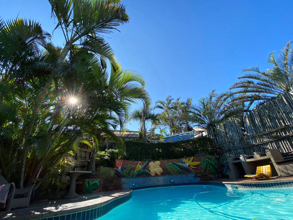 Ansteys Beach Self Catering Apartments & Backpackers, Bluff South Africa