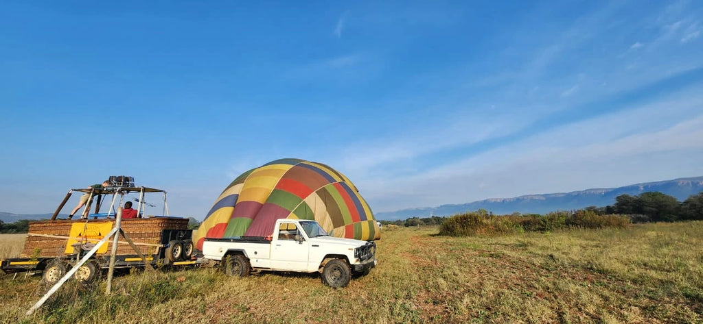 Bill Harrop's "Original" Balloon Safaris, 
R560 Skeerpoort South Africa