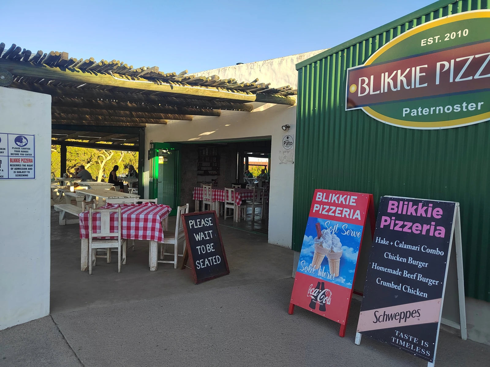 Blikkie Pizzeria, 
Paternoster South Africa
