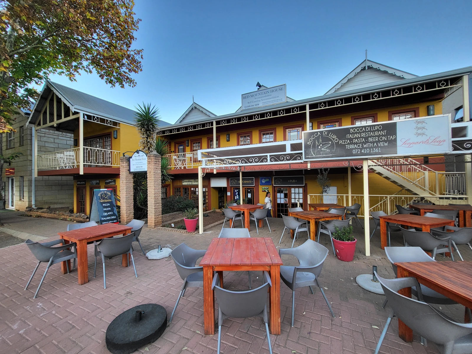 Bocca Di Lupo Restaurant and Pub, Clarens South Africa