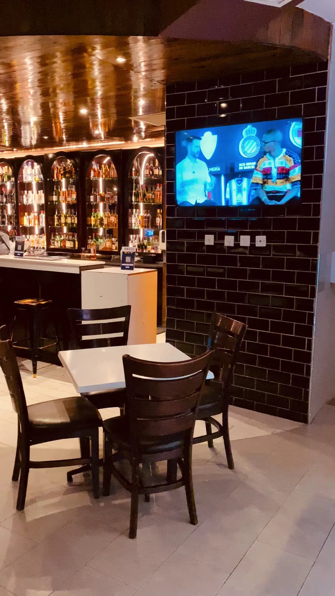 Bo'Jangles Pub Grill & Pizzeria, Ndola Zambia