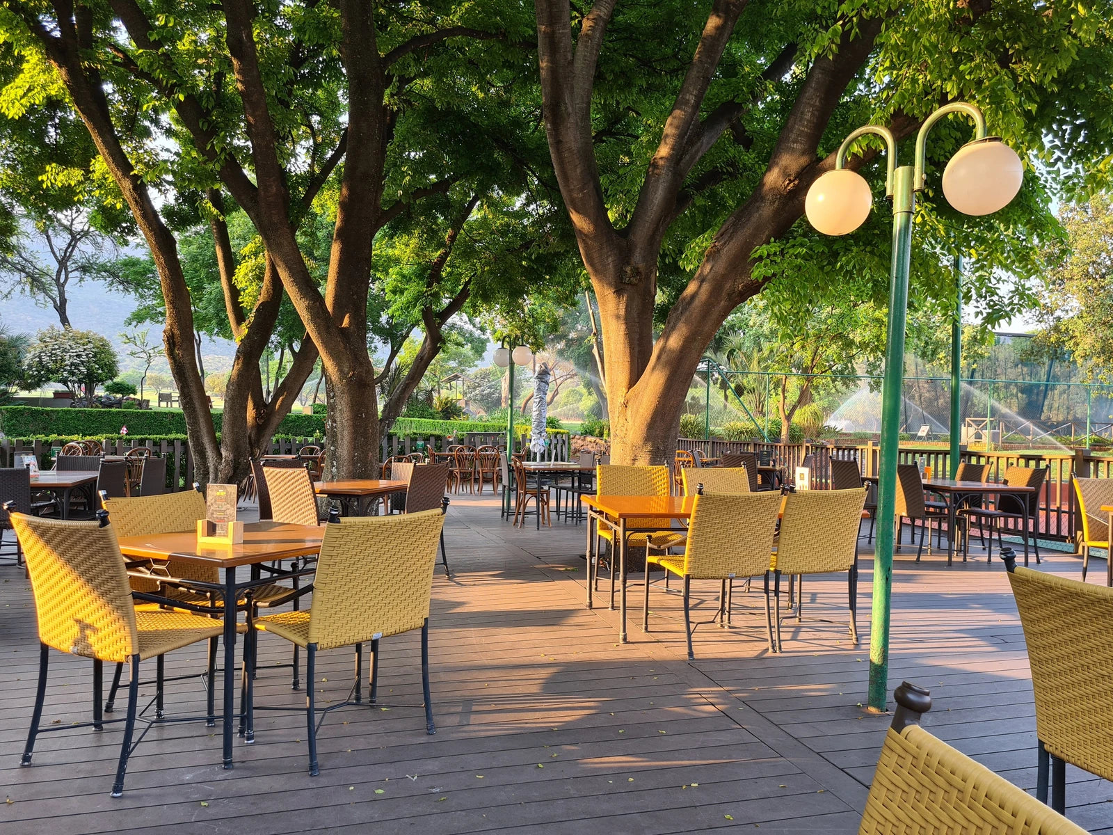 Cafe De Magalies Pica Pau, 
Hartbeespoort South Africa