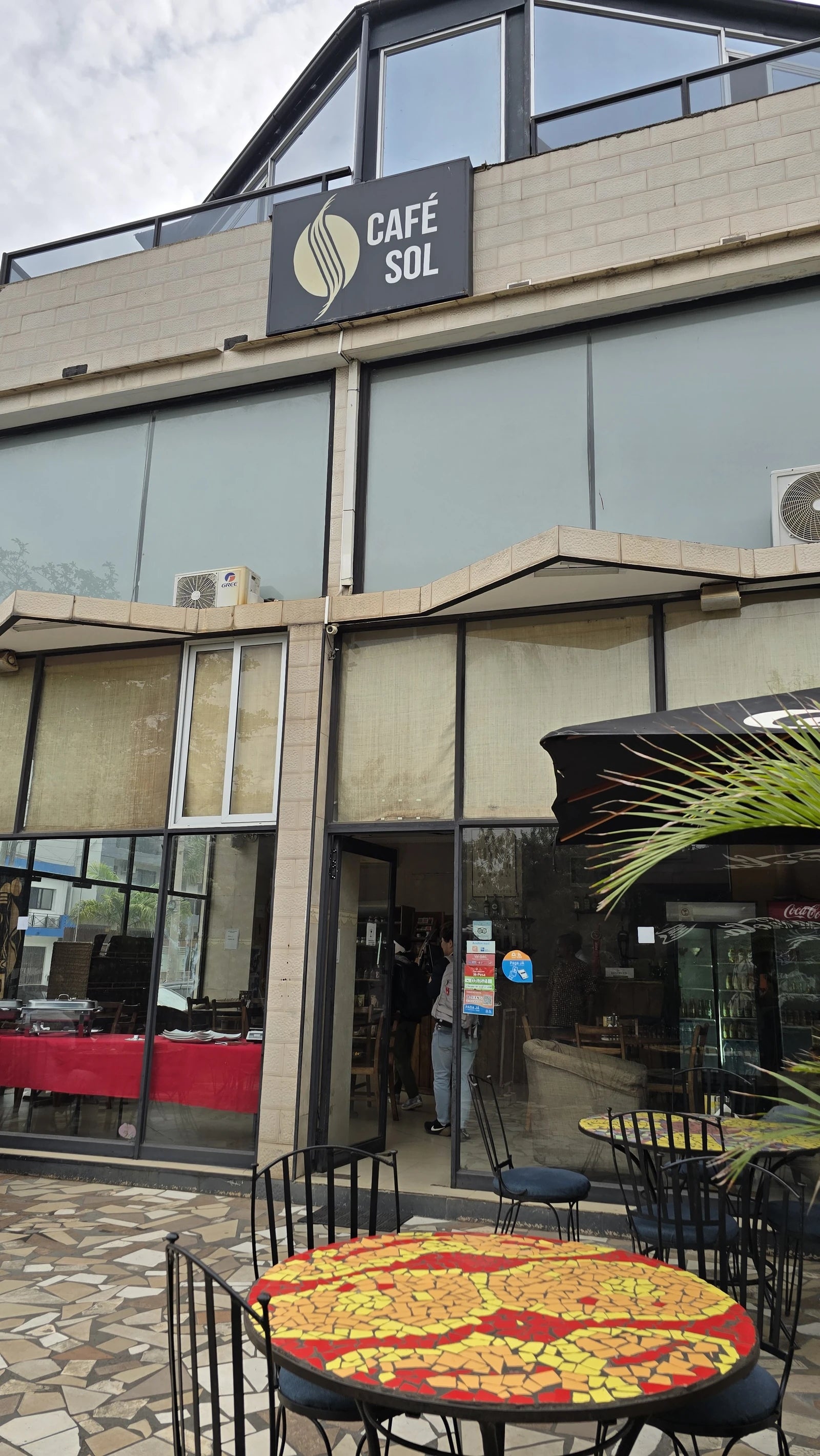 Café Sol, Maputo Mozambique