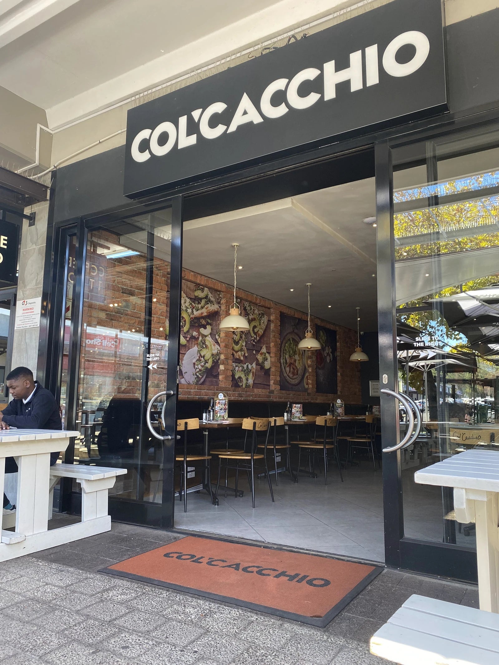 Col'Cacchio Meadowridge, Cape Town South Africa
