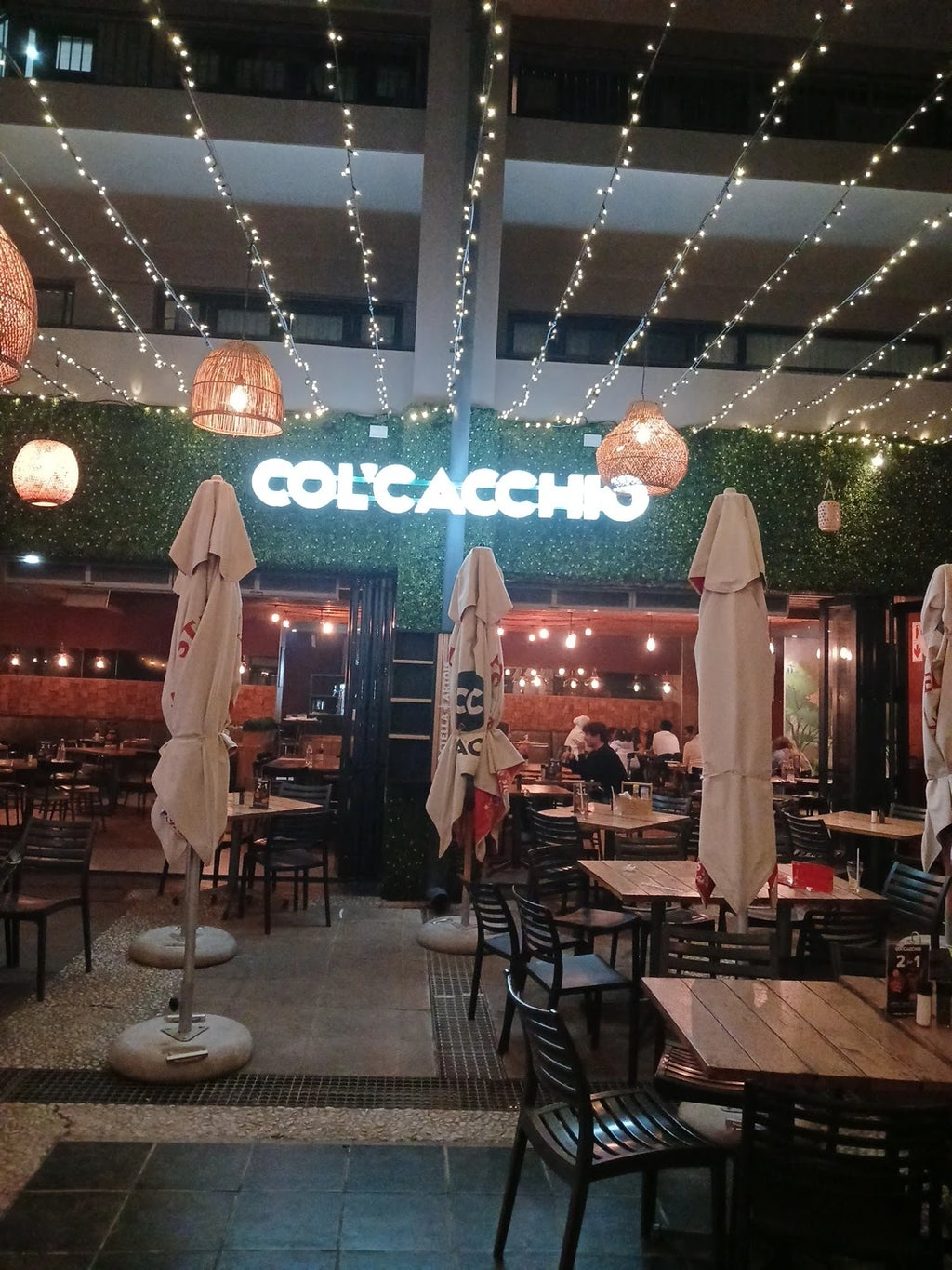 Col'Cacchio Stellenbosch, Stellenbosch South Africa