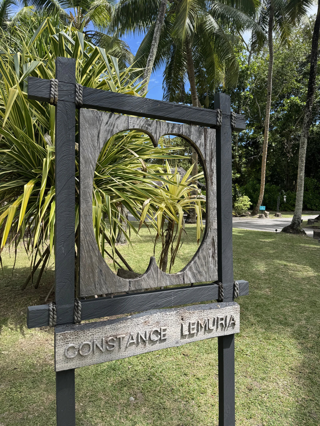 Constance Lemuria Praslin Seychelles, 
Anse Kerlan Praslin Seychelles Seychelles