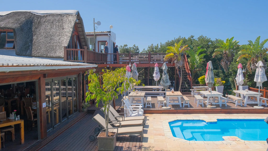 Crawfords Beach Lodge, KuGompo City South Africa