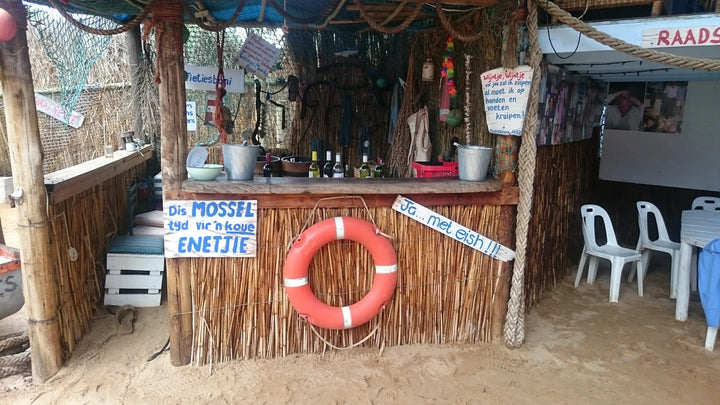 De Vette Mossel Harties | Beach Seafood Restaurant Experience