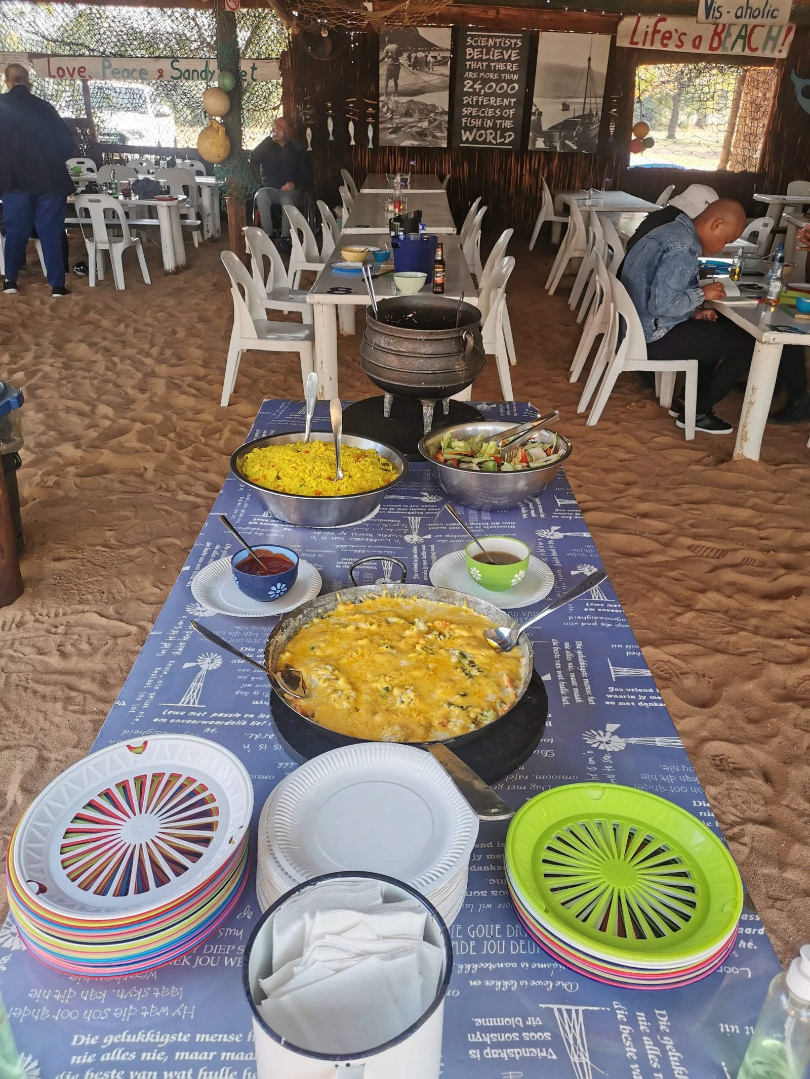 De Vette Mossel Harties | Beach Seafood Restaurant Experience, Hartbeespoort South Africa