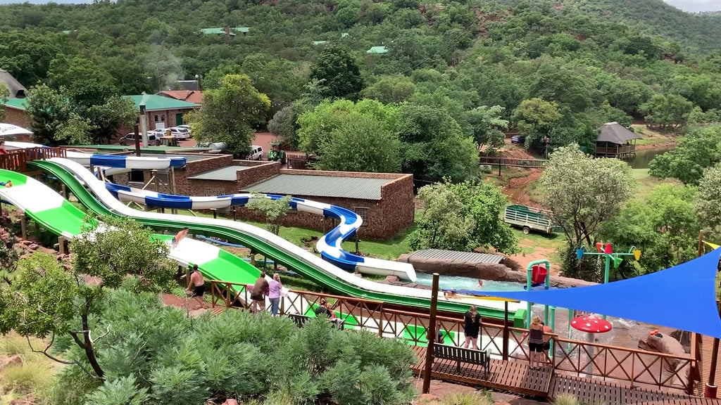 De Voetpadkloof Resort, 
Farm 1 Toevlugt 269 N11 South Africa