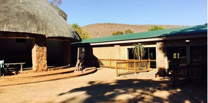 De Voetpadkloof Resort, 
Farm 1 Toevlugt 269 N11 South Africa