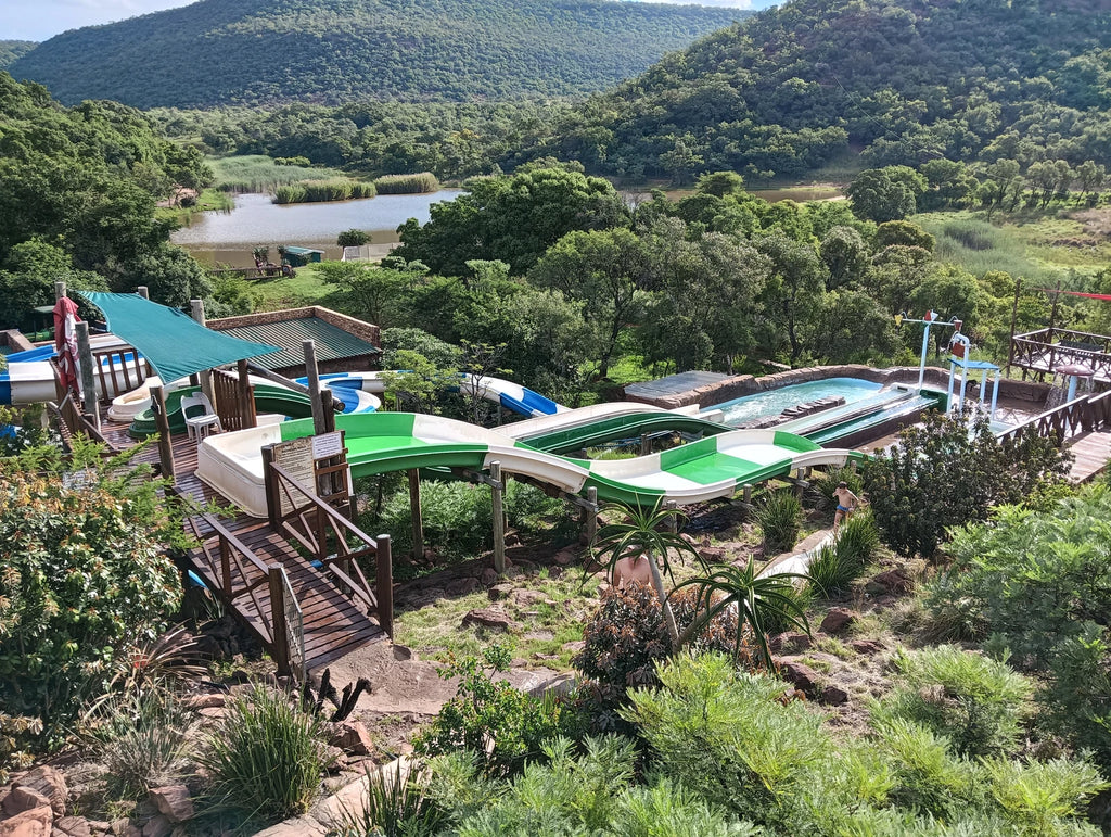 De Voetpadkloof Resort, 
Farm 1 Toevlugt 269 N11 South Africa
