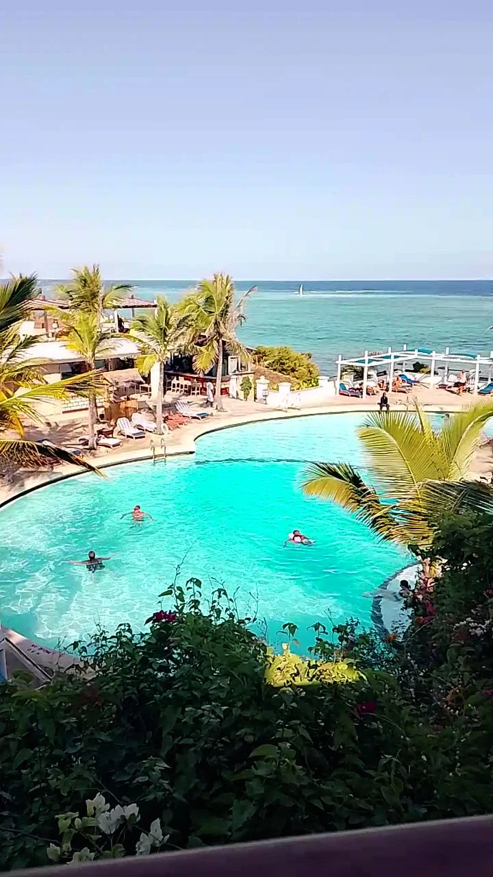 Diamonds Leisure Beach & Golf Resort, Kwale Kenya