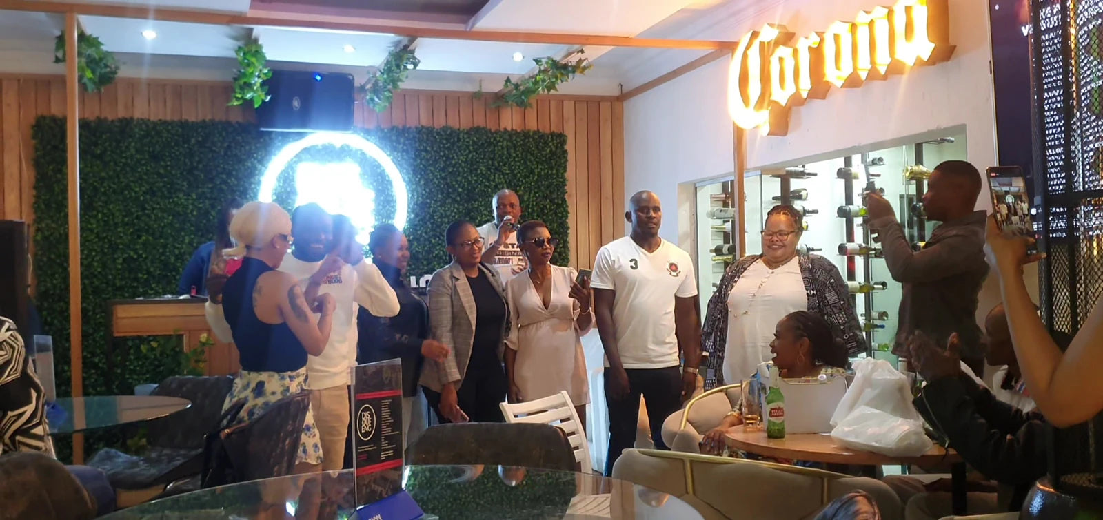 Disoufeng Pub & Restaurant, Meadowlands West South Africa