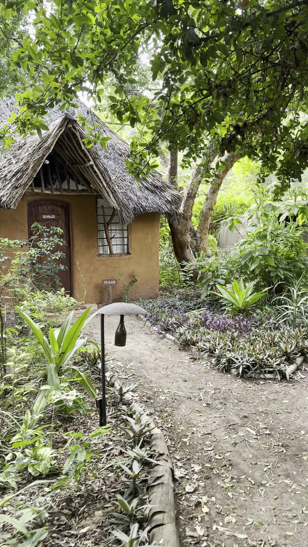 Distant Relatives Ecolodge & Backpackers, Kilifi Town Kenya