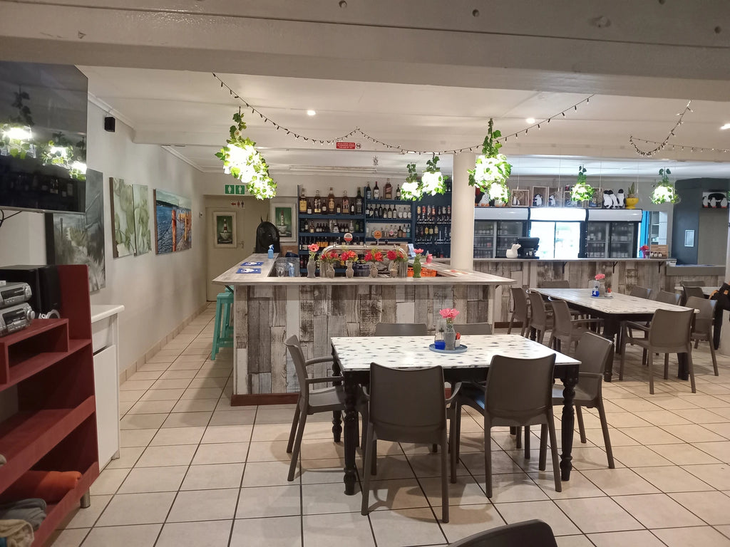 Drie Pikkewyne Restaurant, Groot-Jongensfontein South Africa