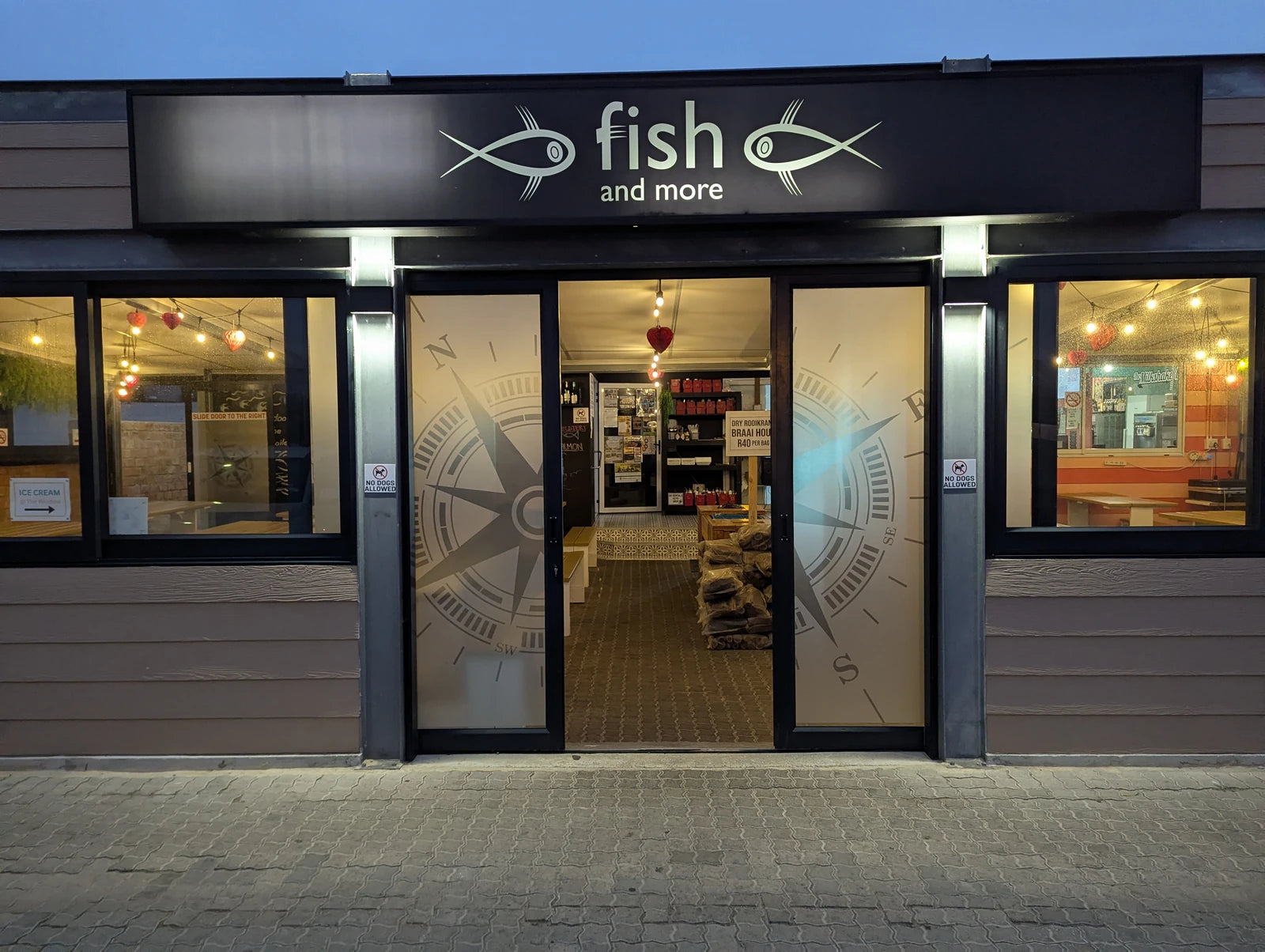Fish and More, Struisbaai South Africa