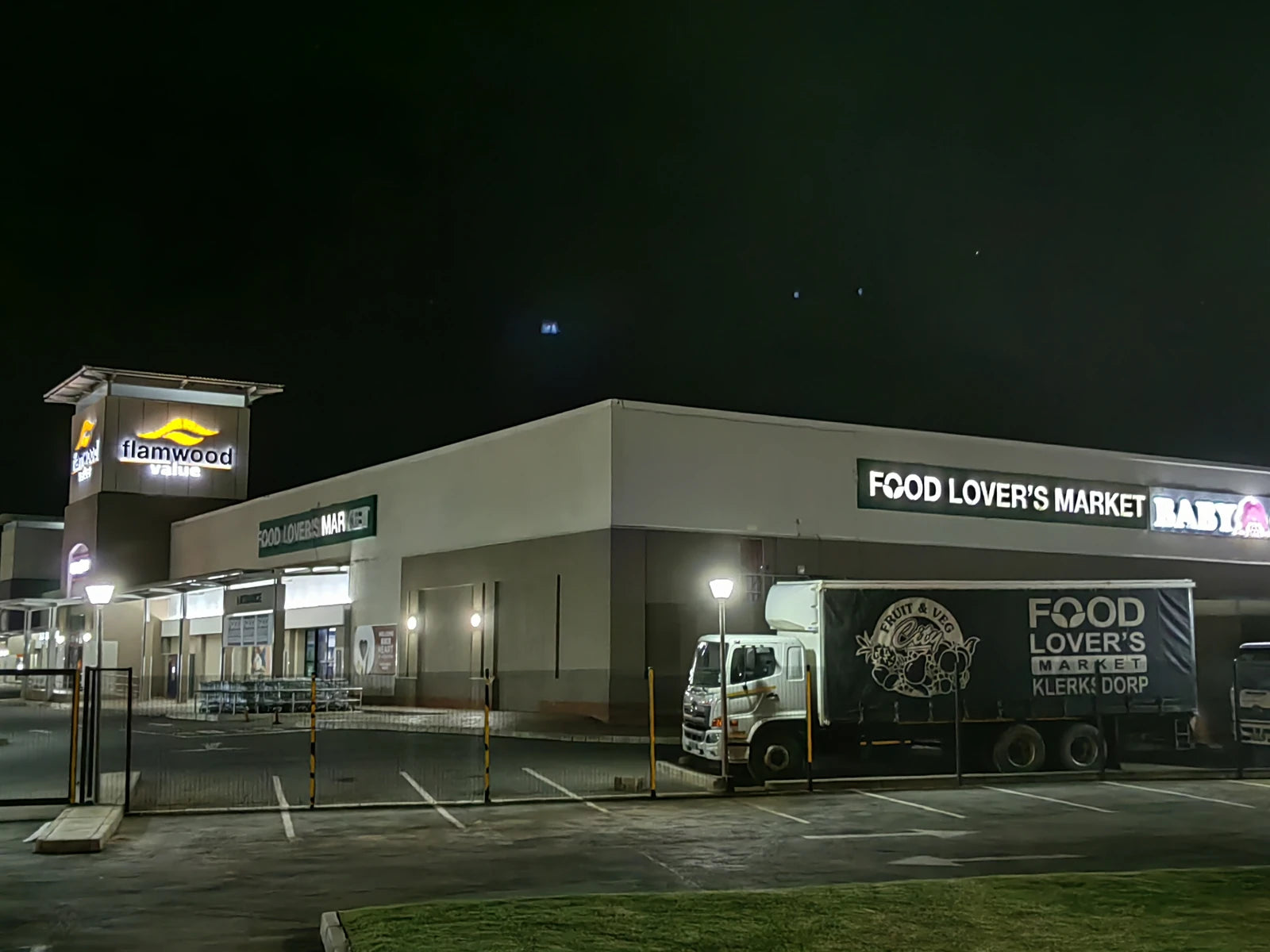 Food Lover's Market Klerksdorp, Klerksdorp South Africa
