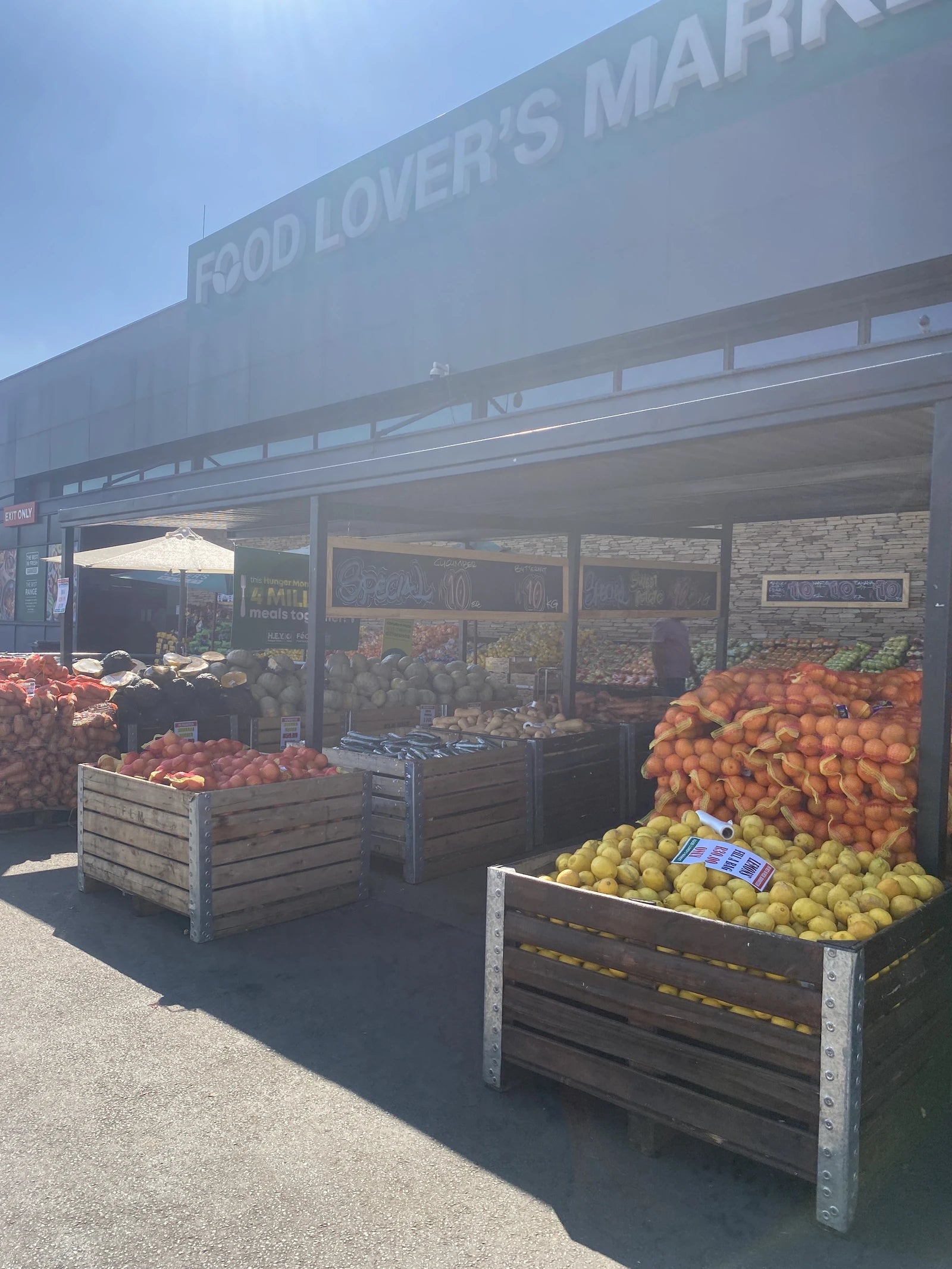 Food Lover's Market Lenasia, Lenasia South Africa