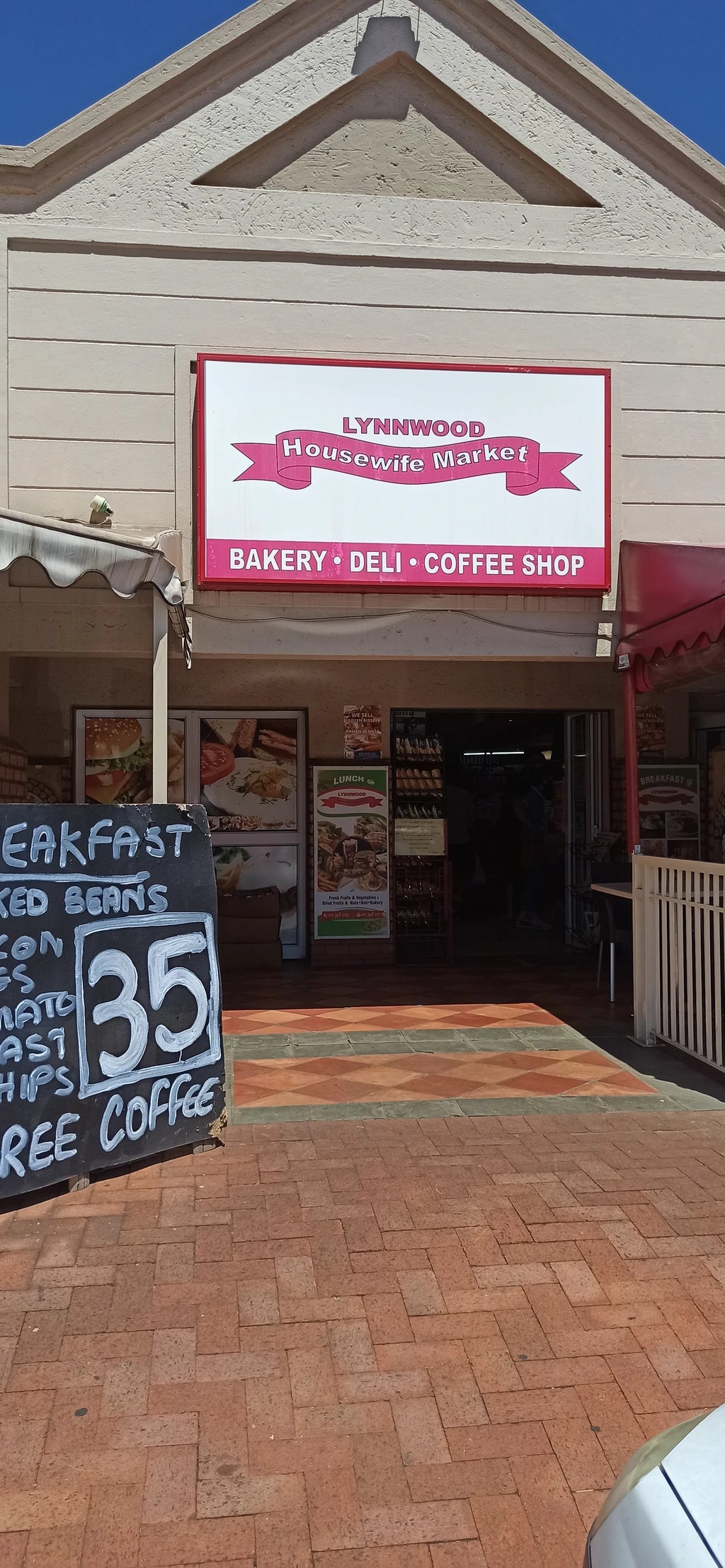 Food Lover's Market Lynnwood Lane, Pretoria South Africa
