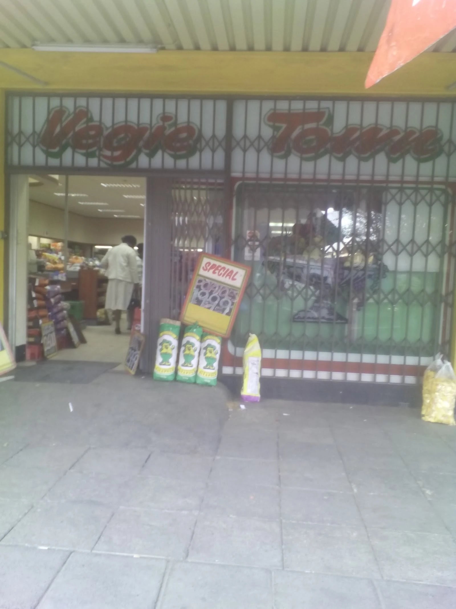 Food Lover's Market Vanderbijl Park, Vanderbijlpark South Africa