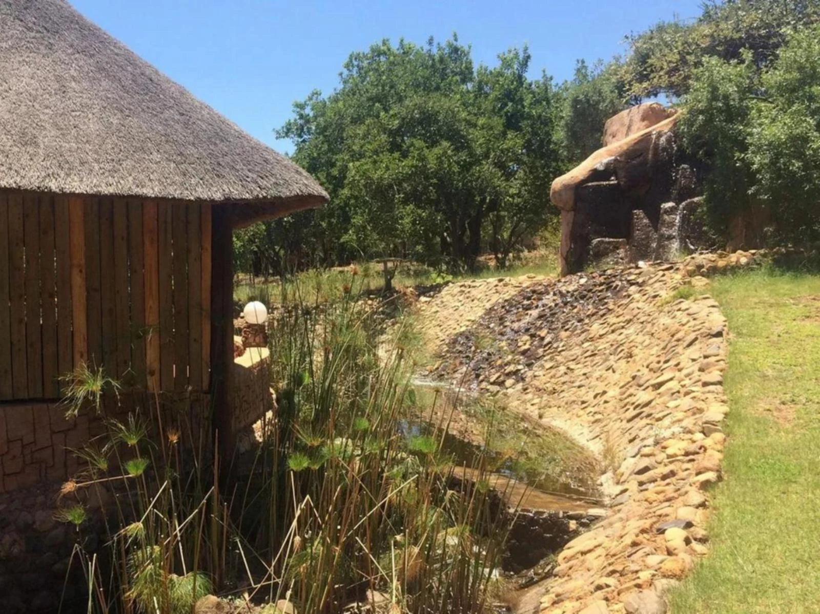 Green Leaves Country Lodge & Venue, Hartbeespoort South Africa