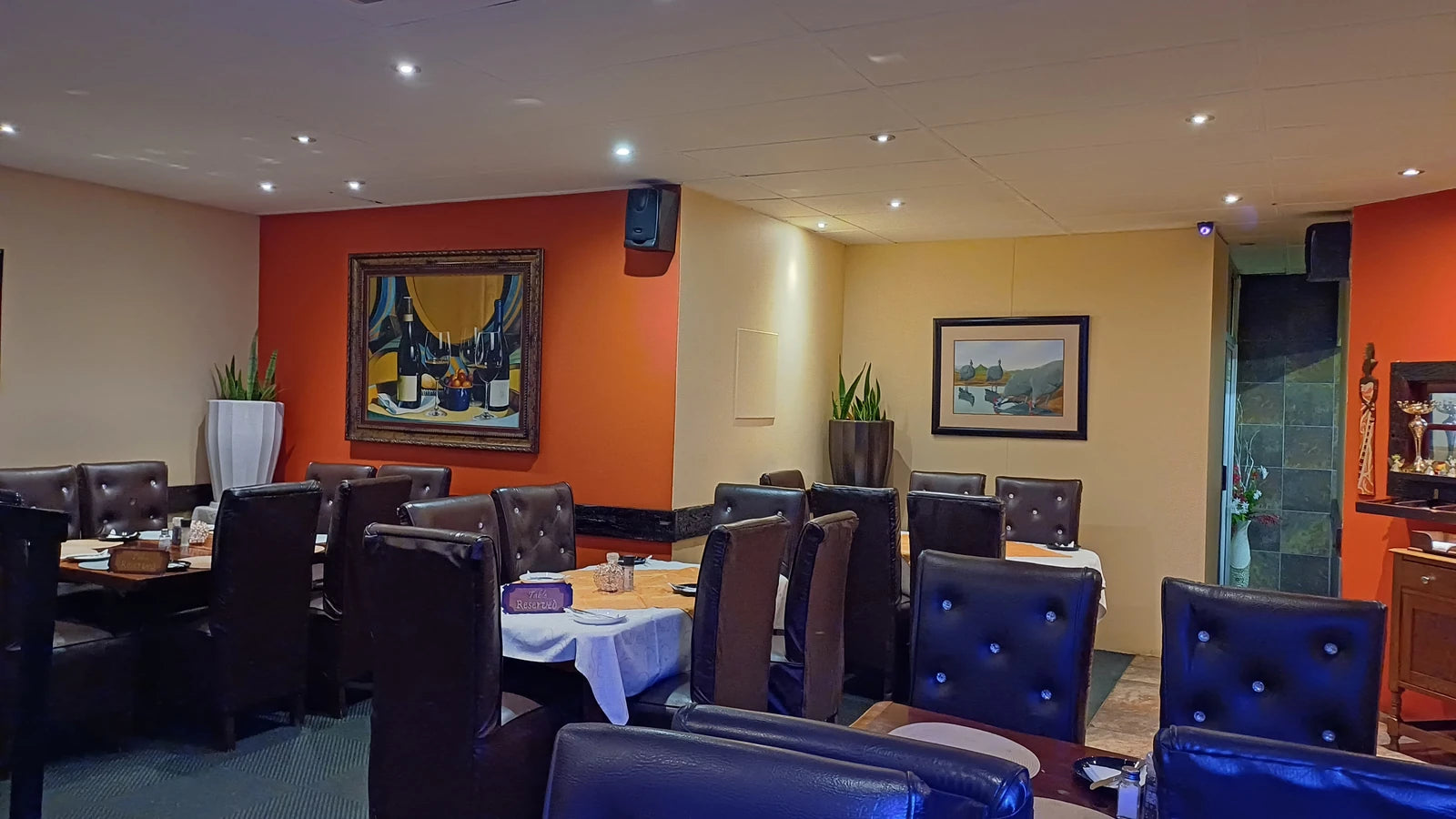 Guinea Fowl Restaurant, uMnambithi South Africa