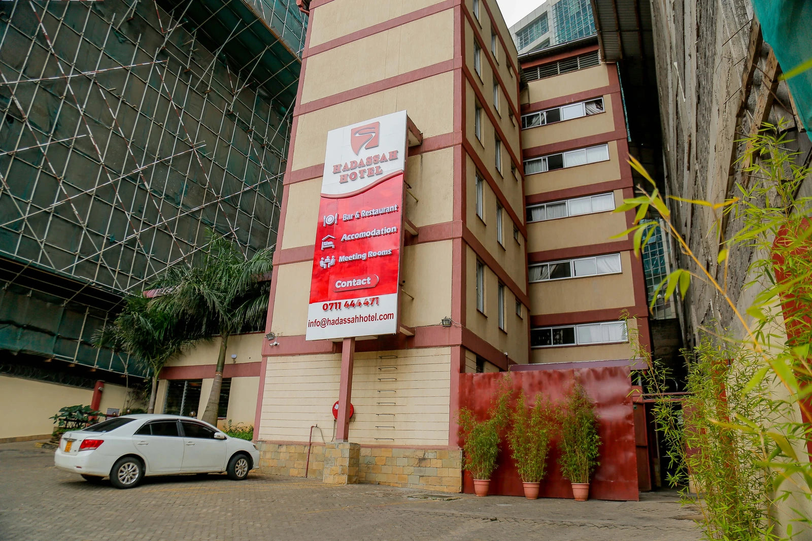 Hadassah Hotel