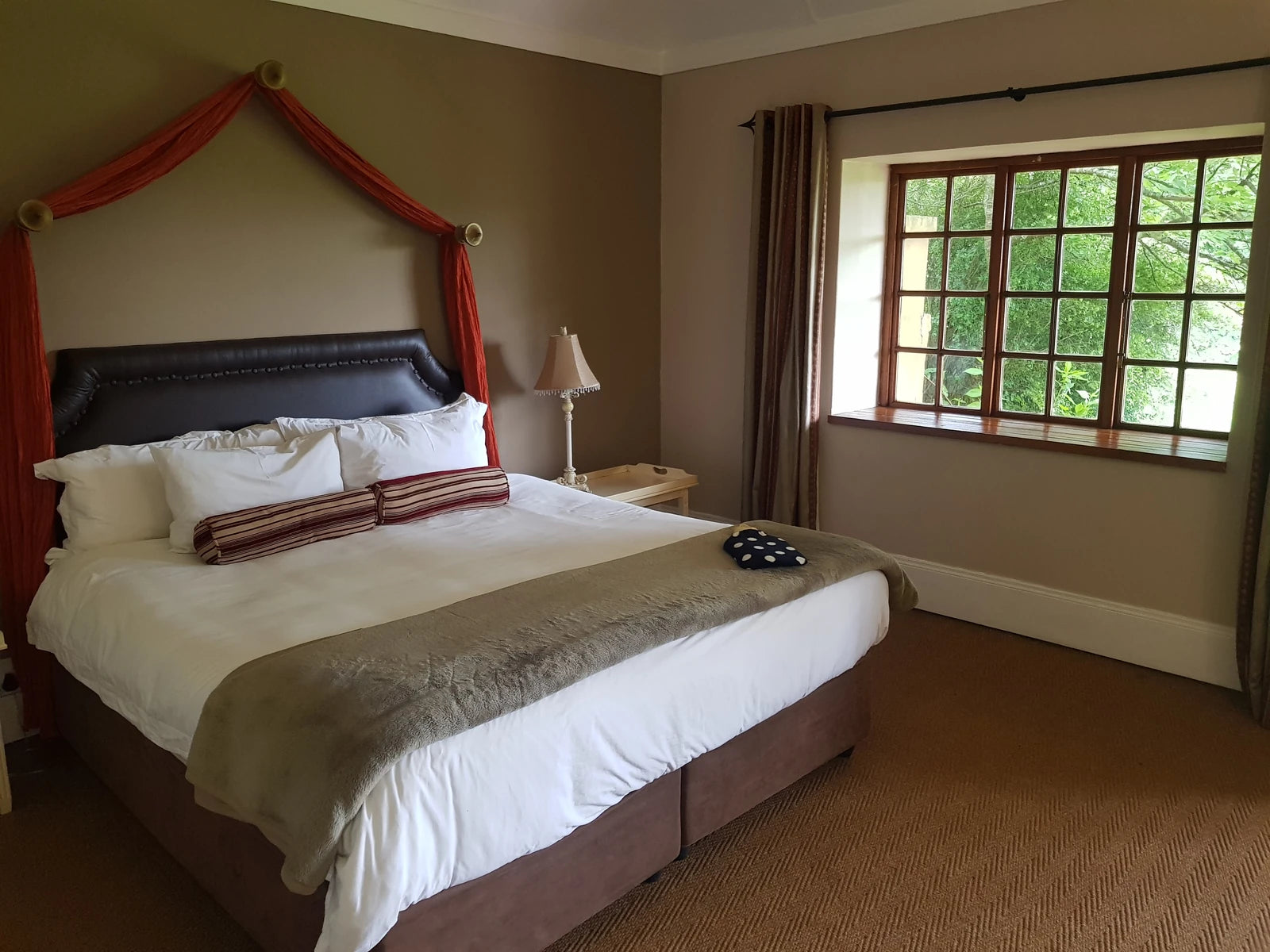 Halliwell Country Inn, Howick South Africa