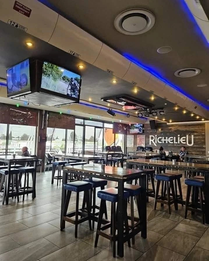 Hangar G5 Pub and Grill, Kempton Park South Africa