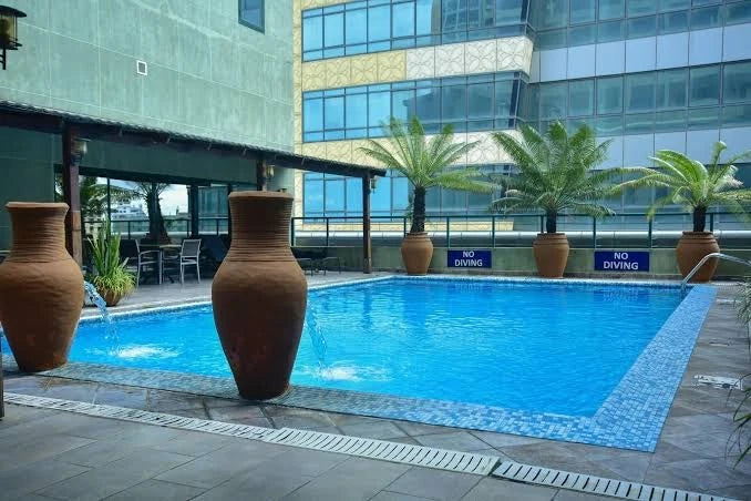 Harbour View Suites