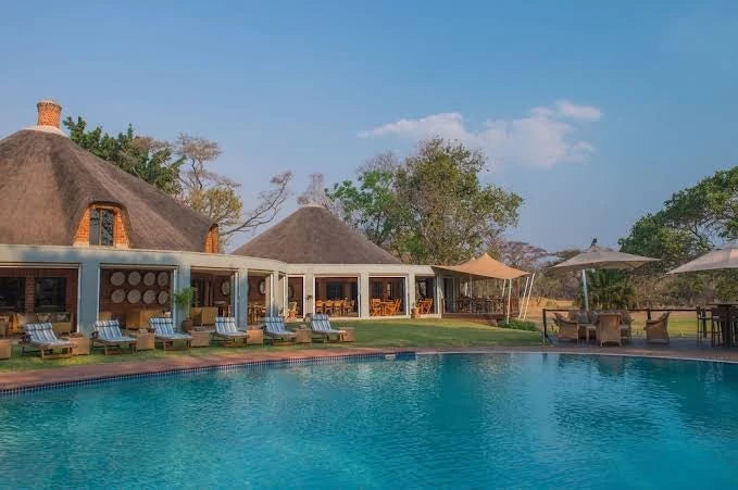 Harry's Grill Restaurant, Bar and Pool, Lilayi Zambia