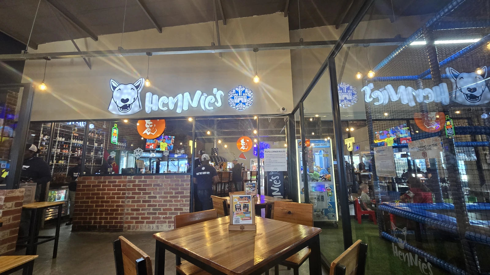 Hennie's Randburg, Randburg South Africa