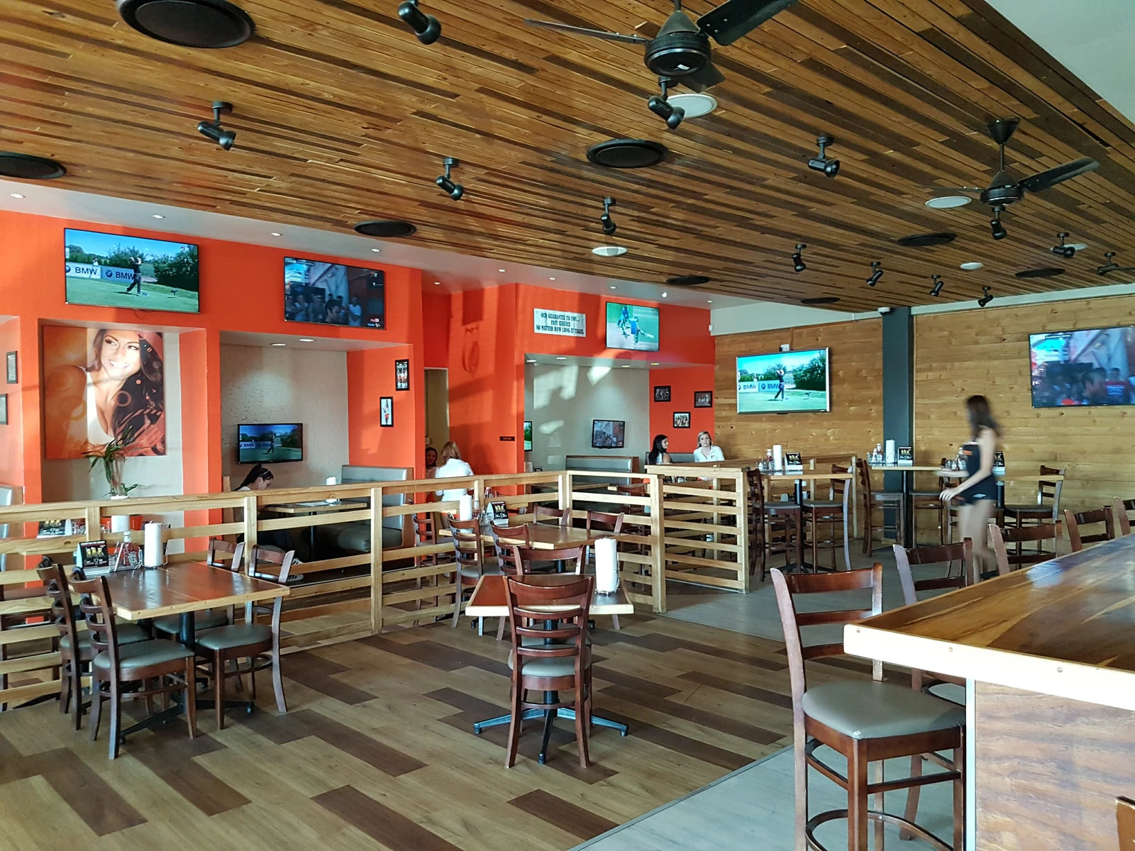 Hooters Ruimsig, Roodepoort South Africa