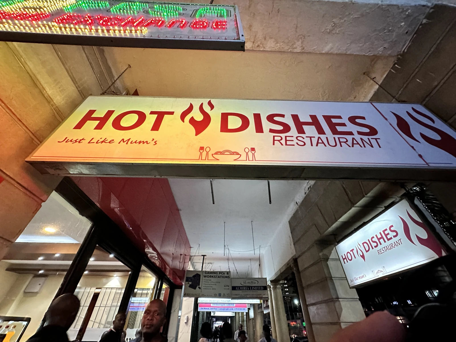 Hot Dishes Restaurant (Old Mutual Building), Nairobi Kenya