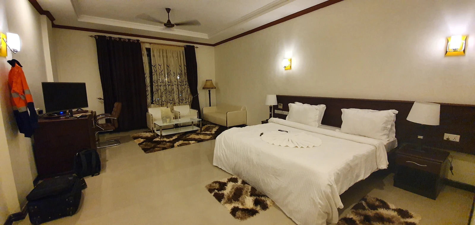 Hotel Blue Sapphire, 
Julius K. Nyerere Road Opposite Tata Holdings Africa Vingunguti Dar es Salaam TZ Tanzania