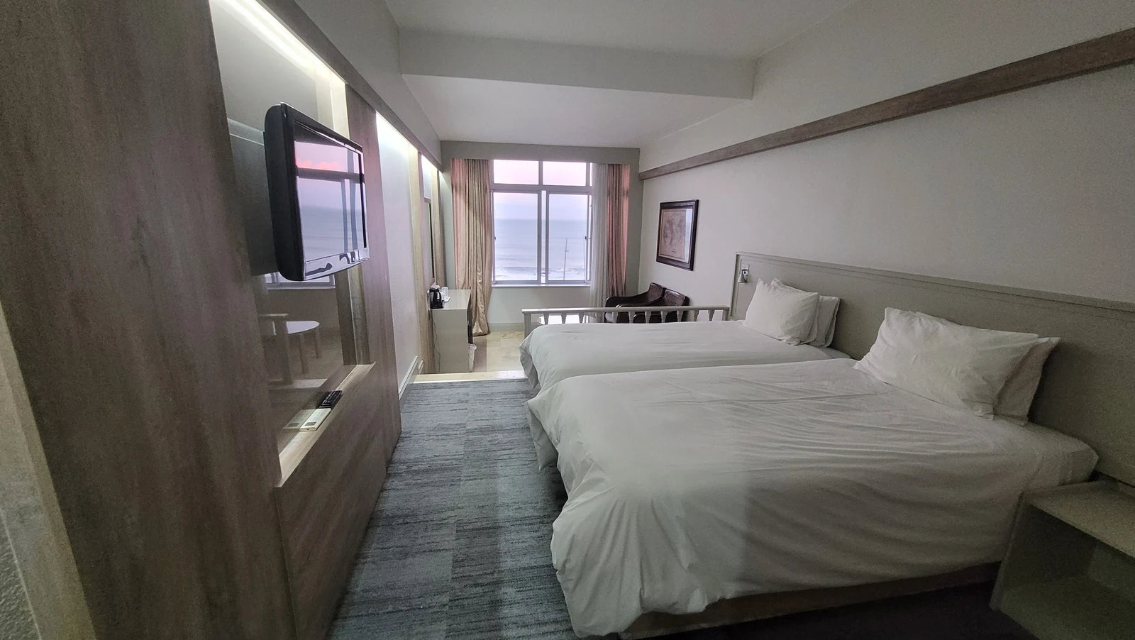 Kennaway Hotel, KuGompo City South Africa