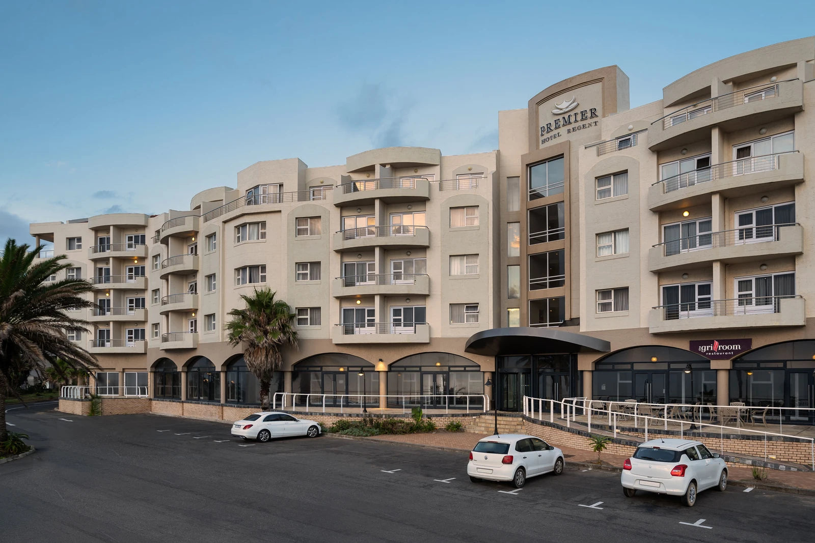 Kennaway Hotel, KuGompo City South Africa