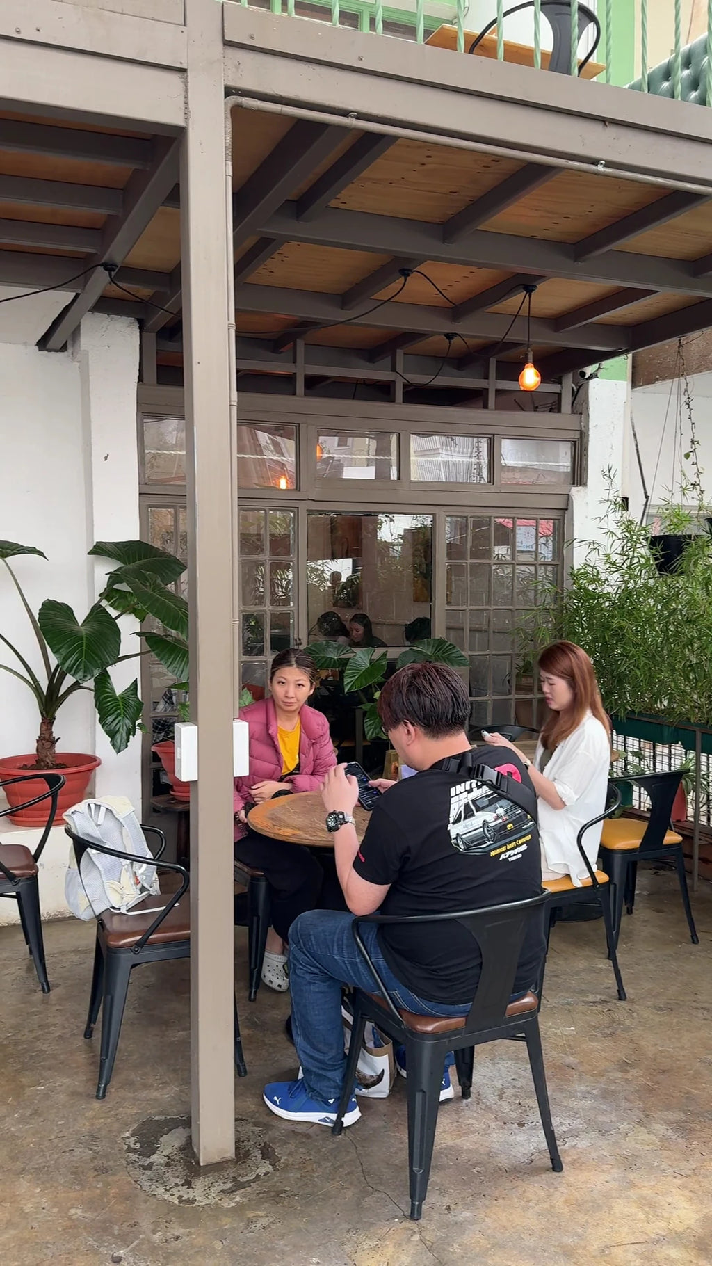 Kesh Kesh Coffee Roasters & Cafe, Nairobi Kenya