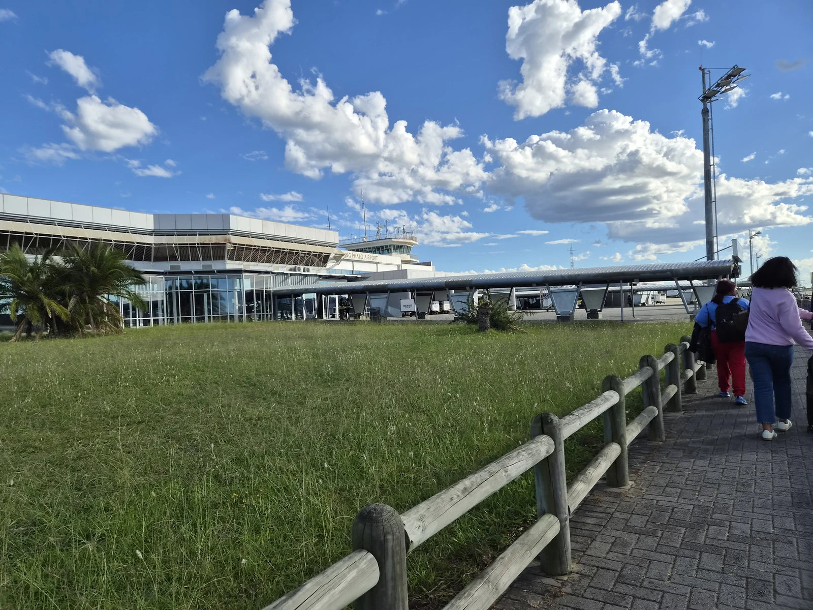 King Phalo Airport, 
KuGompo City South Africa