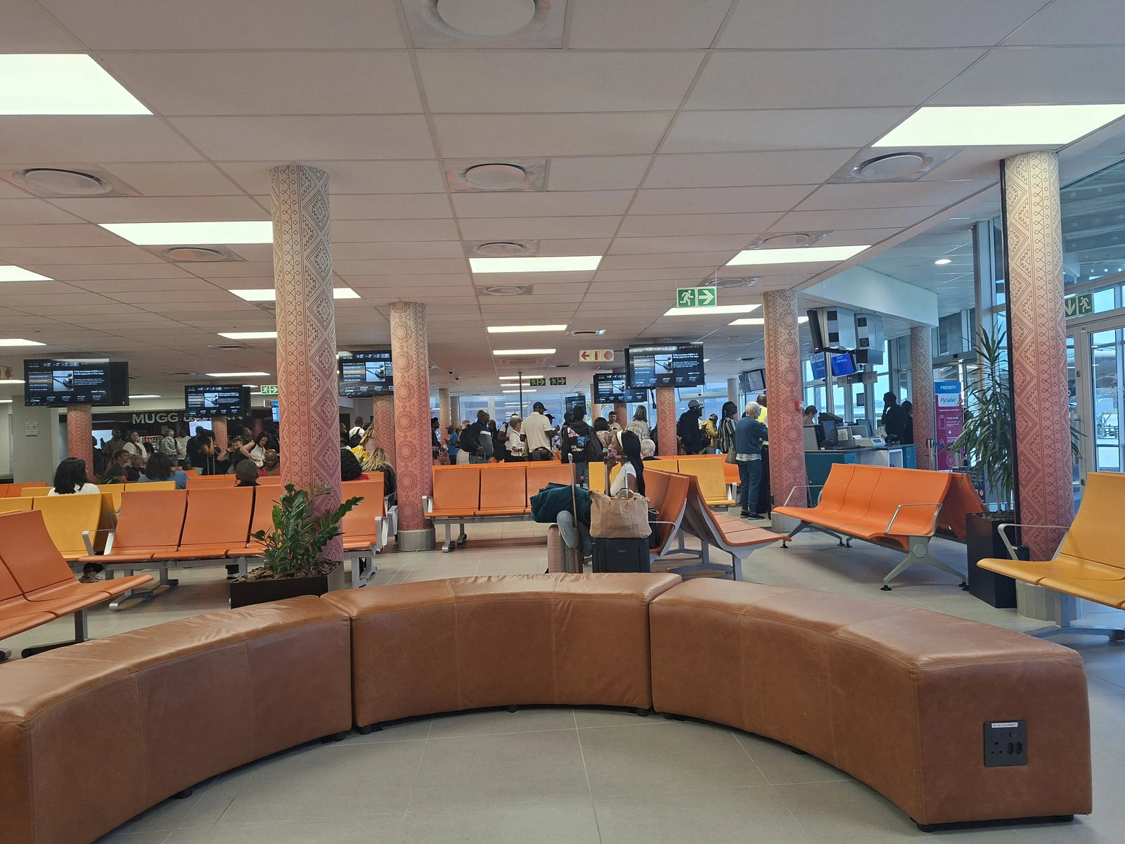 King Phalo Airport, 
KuGompo City South Africa