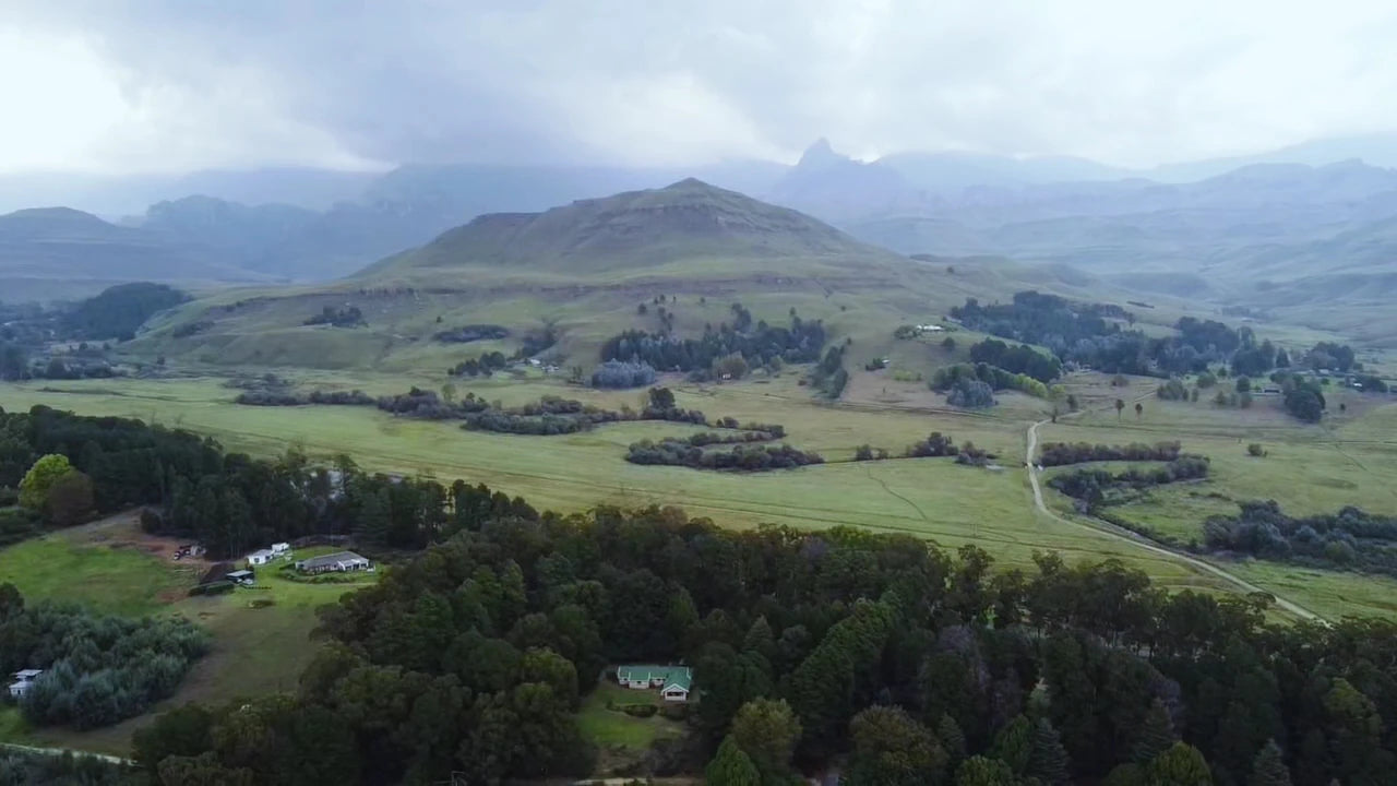 Lake Naverone Self Catering Cottages, Underberg South Africa