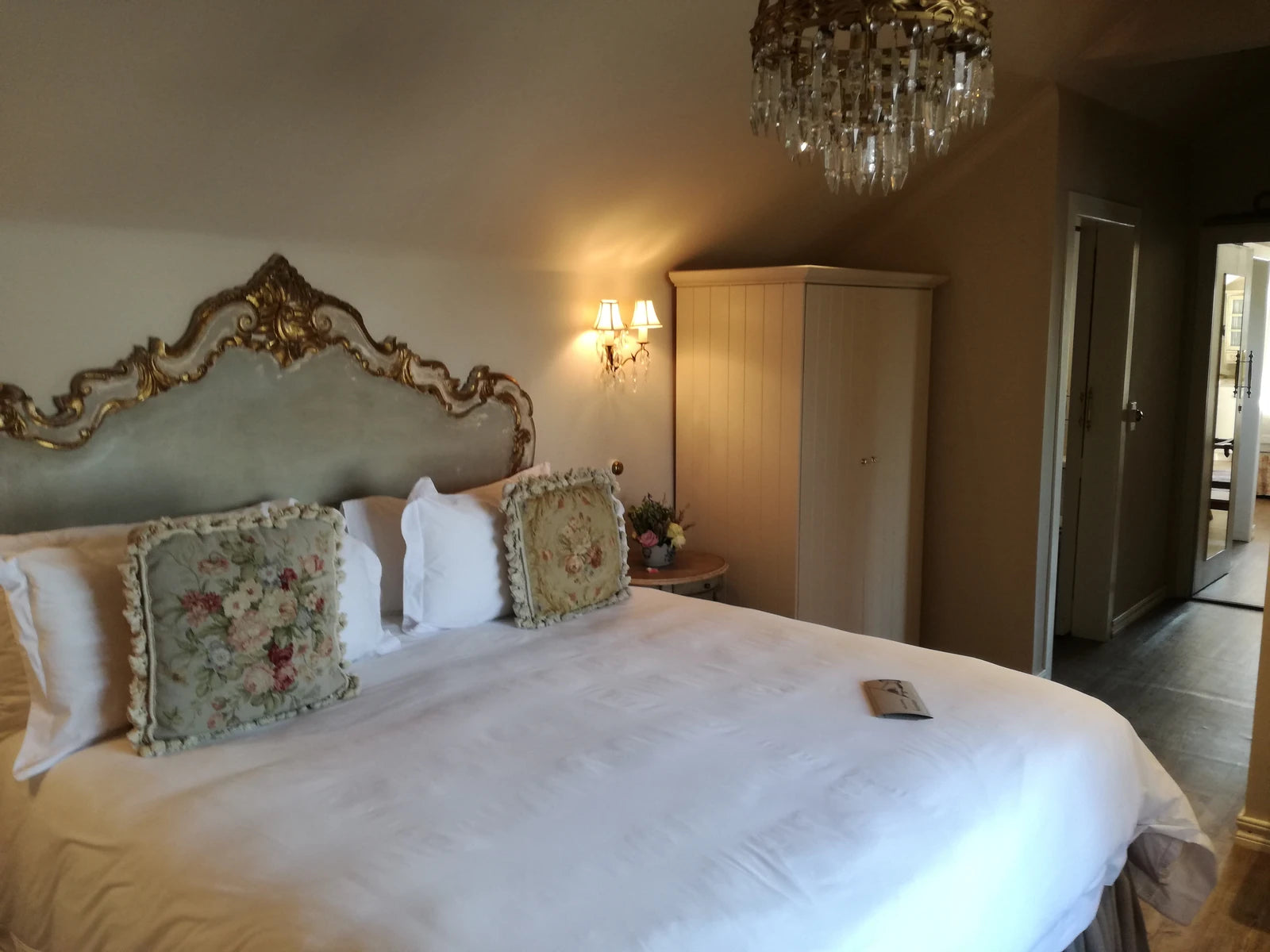 Le Manoir Hotel, Johannesburg South Africa