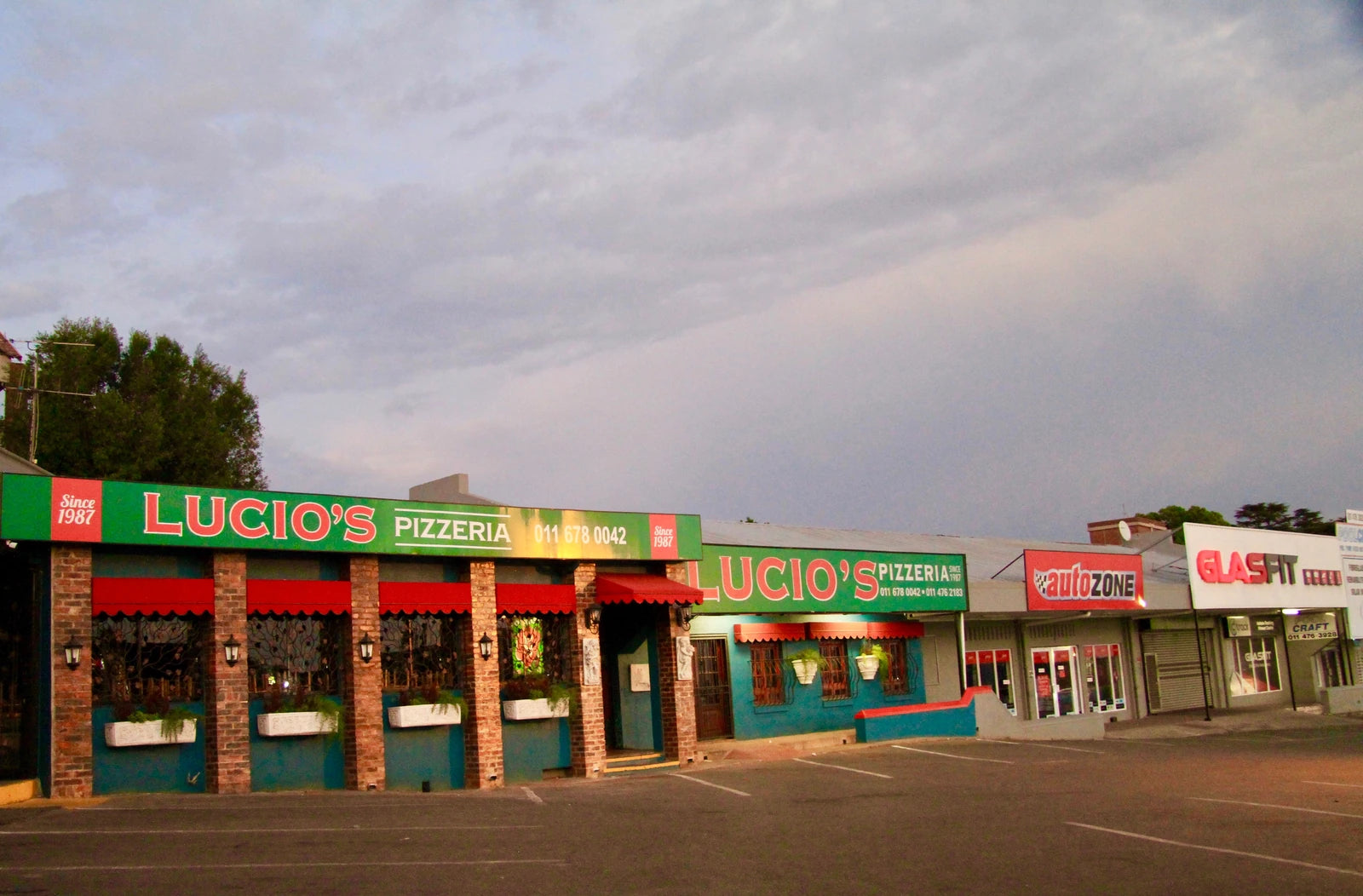 Lucios Pizzeria, Randburg South Africa