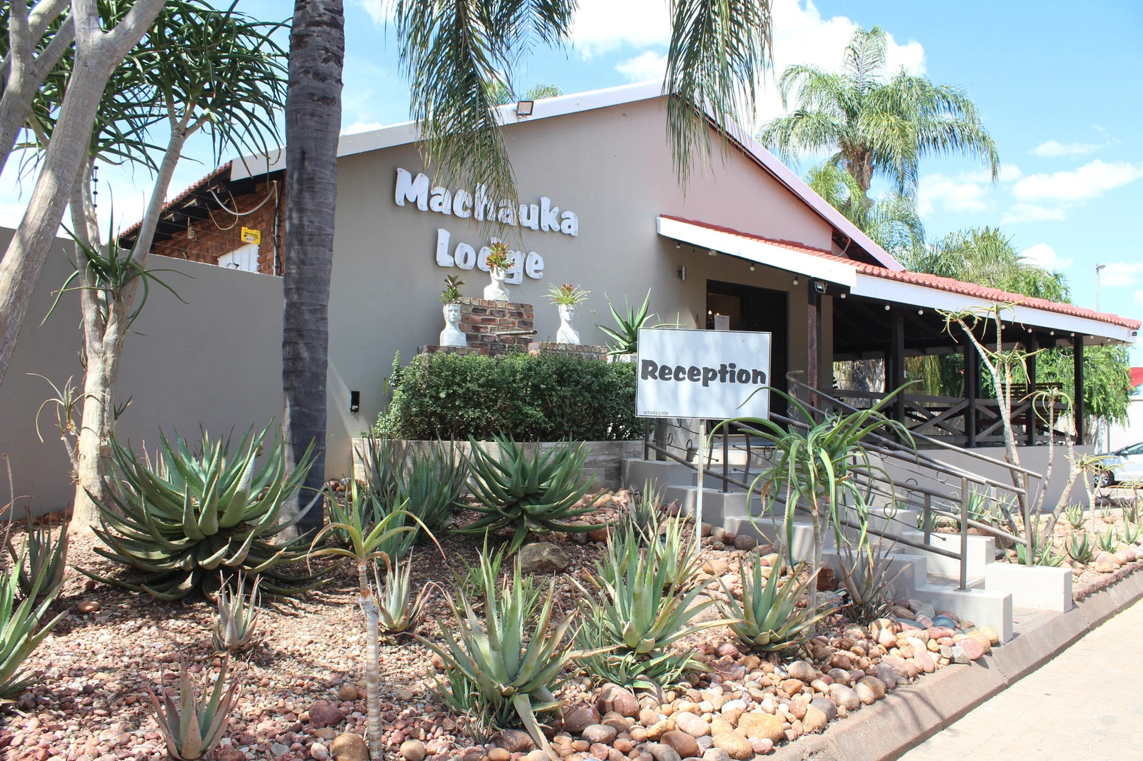 Machauka Lodge